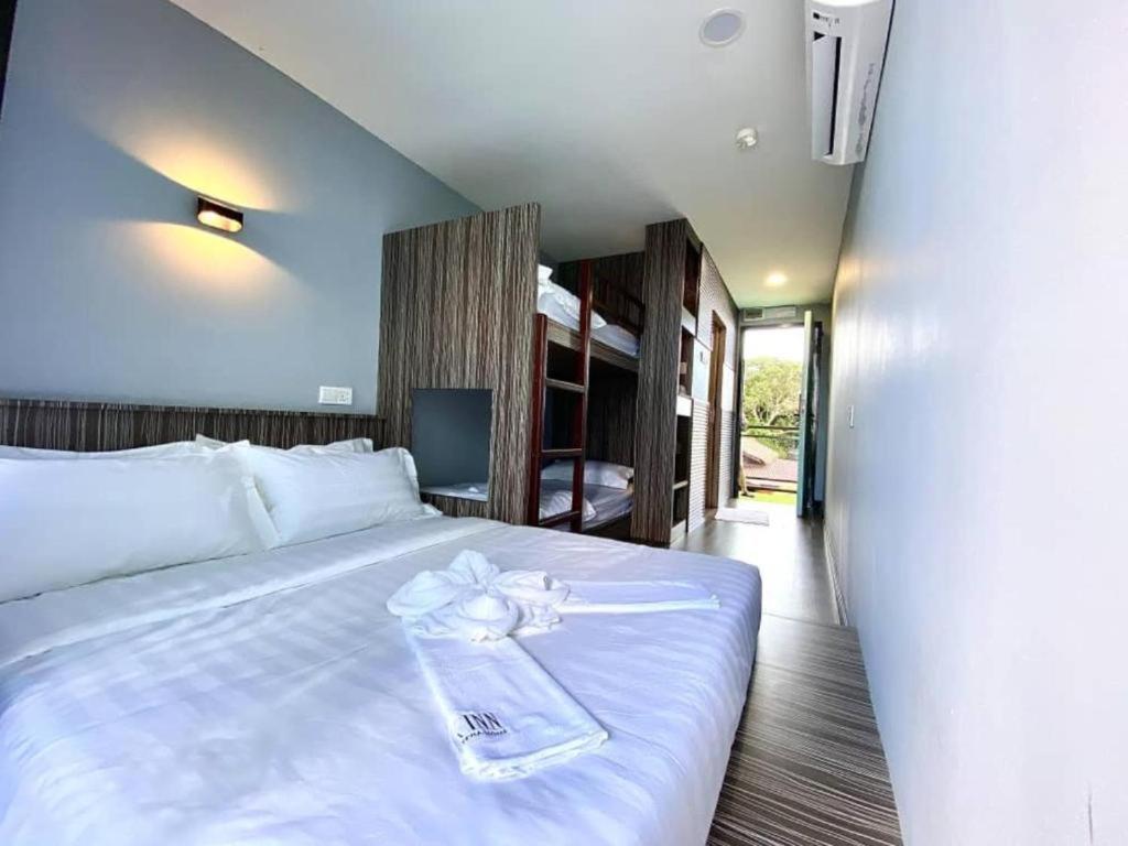 Boxinn The Kontena Home Semporna Zewnętrze zdjęcie